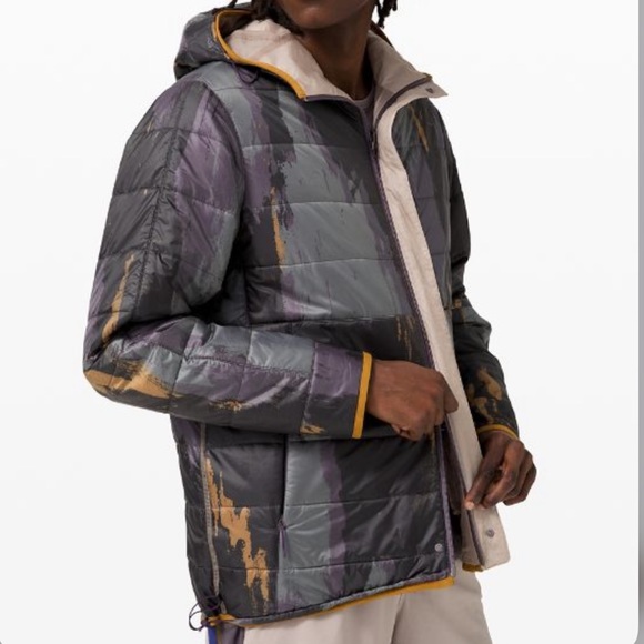 Lululemon Take The Moment Reverse Jacket
Robert Geller Collection - Picture 3 of 13